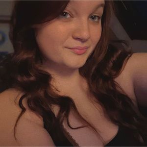 Meet your Posher, Savannah